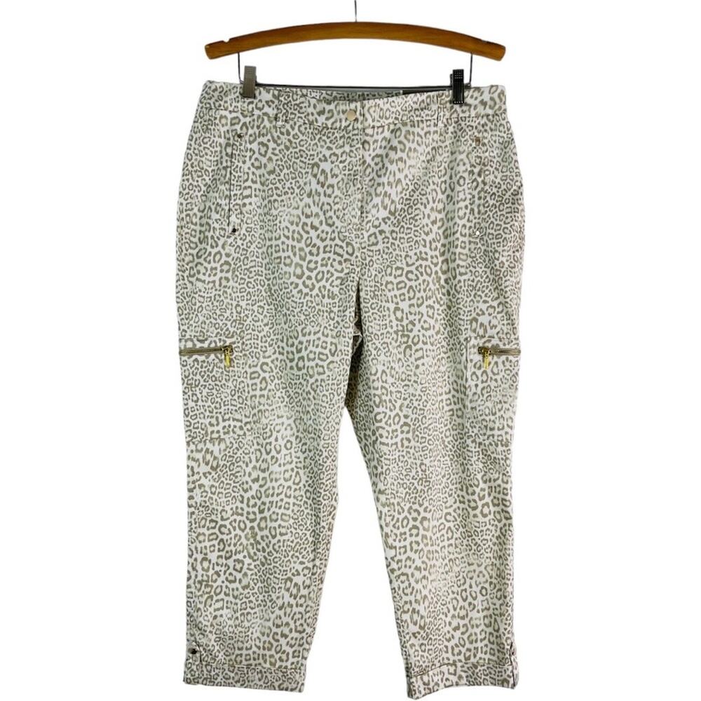 NWT Chico’s cream tan animal print utility cargo cropped pants medium